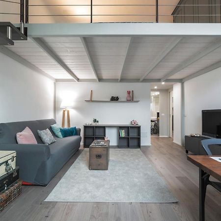 La Pampa New & Fully Refurbished Apt Lägenhet Milano Exteriör bild